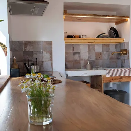 House On Monte Paxra 2*